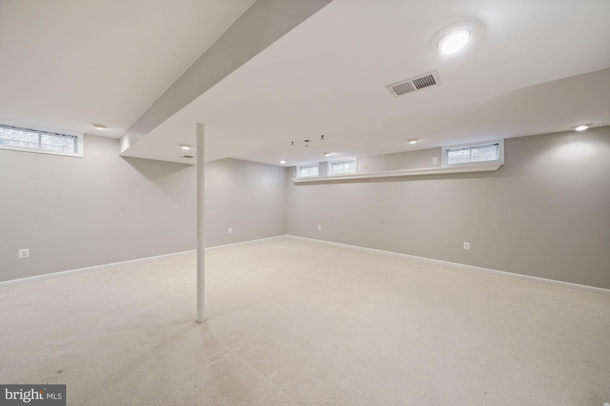 8028 Rocky Run Road Gainesville, VA 20155 - Photo 36 of 44 Gallery Image 36