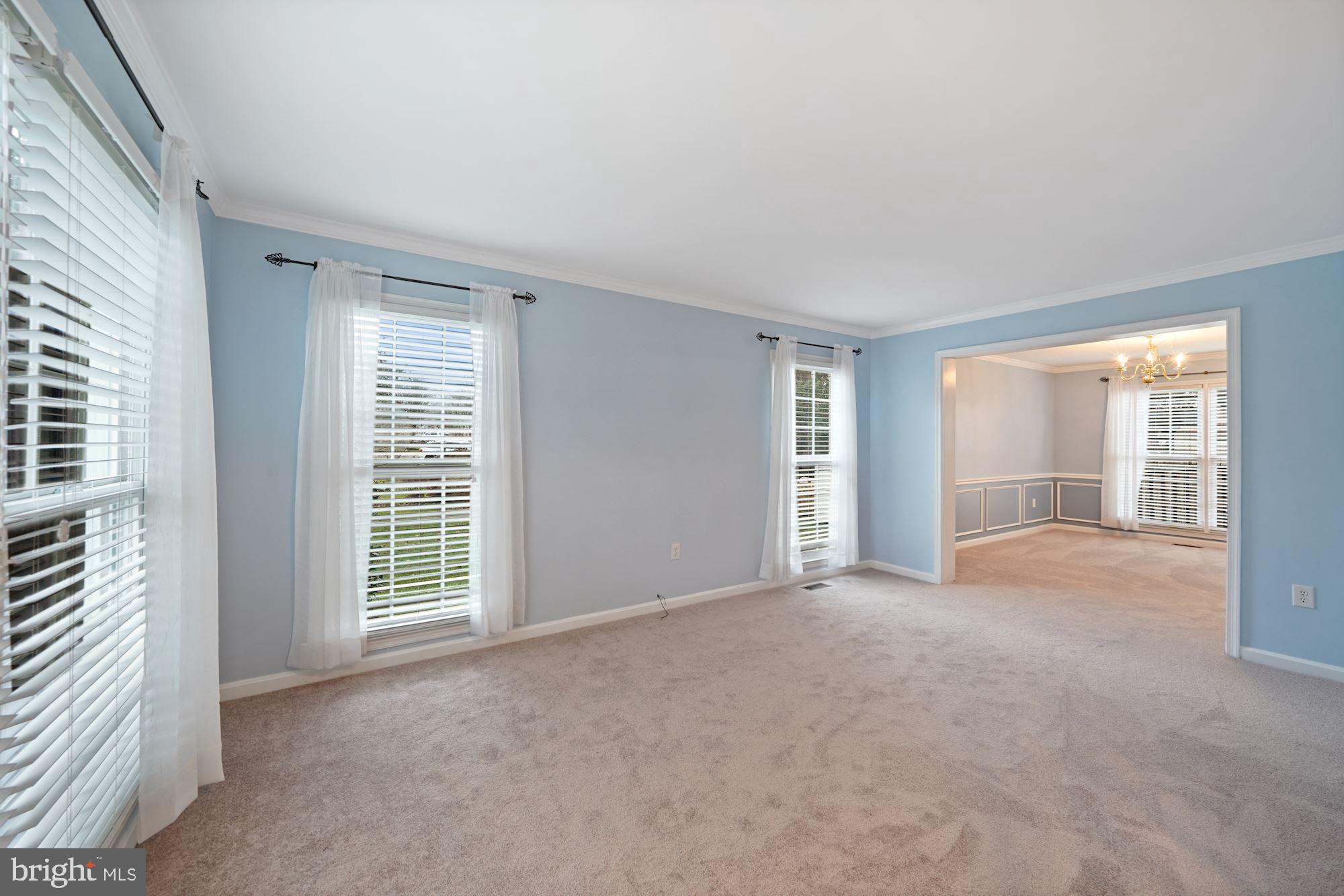 8028 Rocky Run Road Gainesville, VA 20155 - Photo 5 of 44 Gallery Image 5