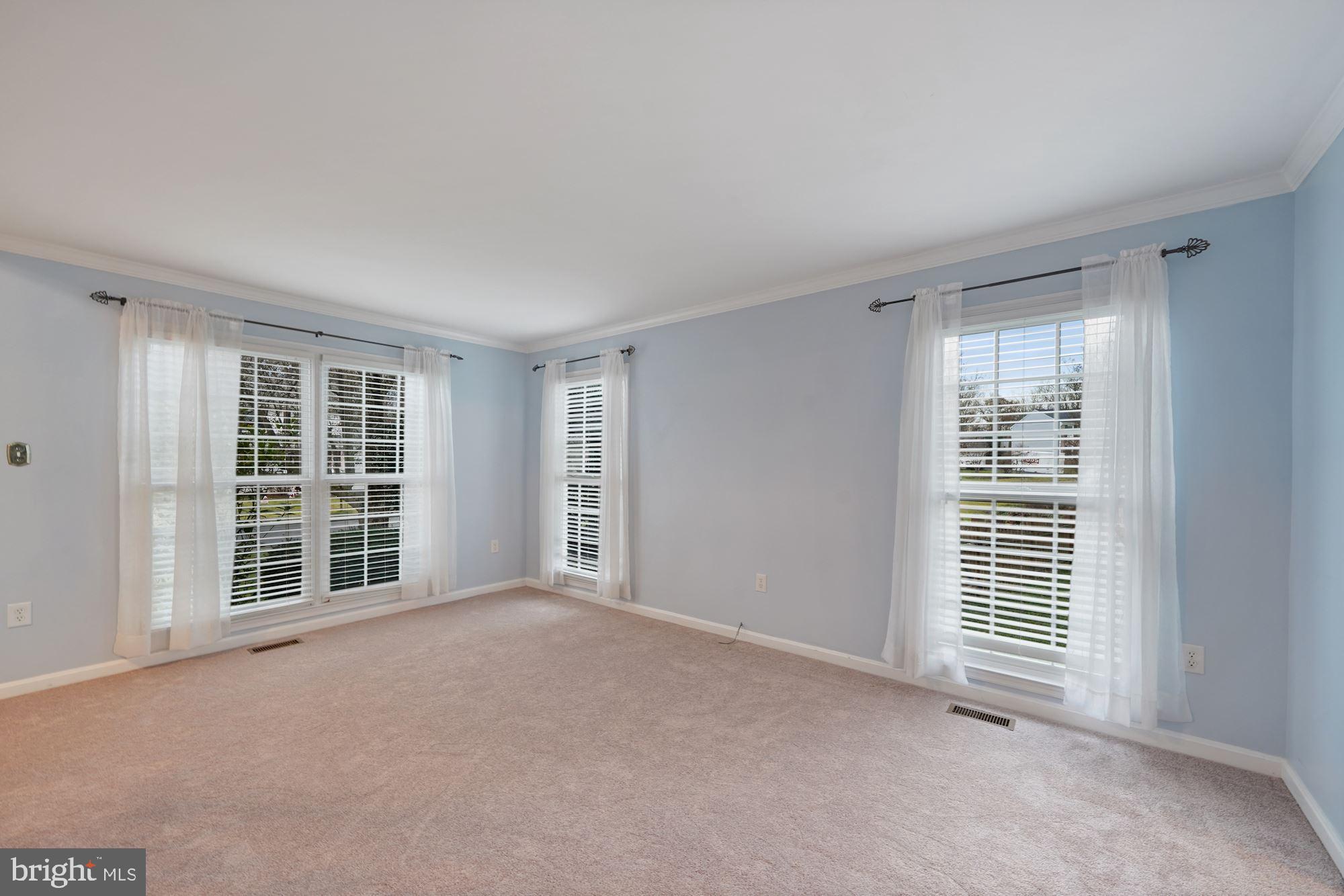 8028 Rocky Run Road Gainesville, VA 20155 - Photo 6 of 44 Gallery Image 6