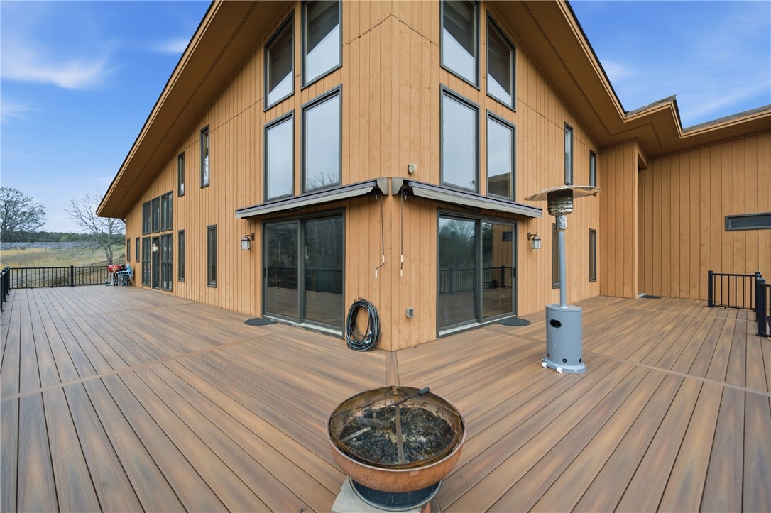 1531 Highway 252 Laurens, SC 29360 - Photo 27 of 40 This spacious deck provides an ideal setting for gatherings and outdoor enjoyment.