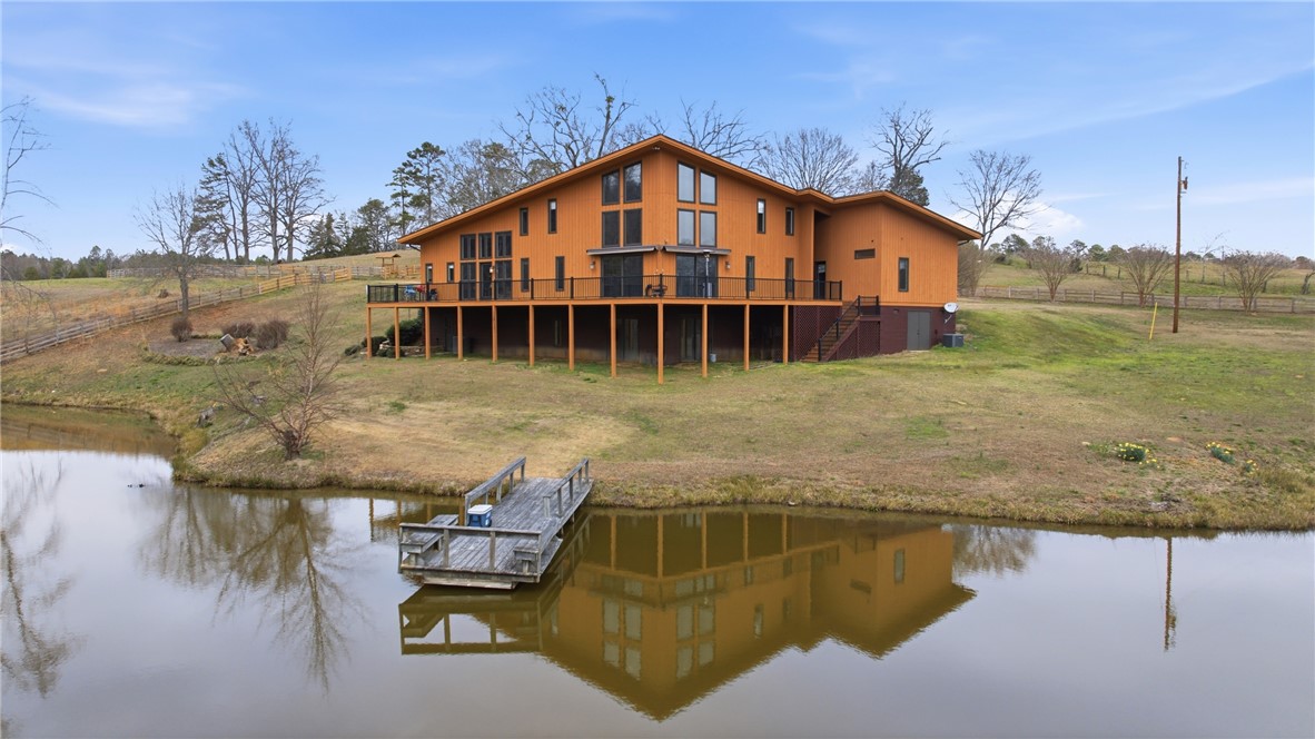 1531 Highway 252 Laurens, SC 29360 - Photo 33 of 40 This spacious waterfront property provides direct lake access and panoramic outdoor views.
