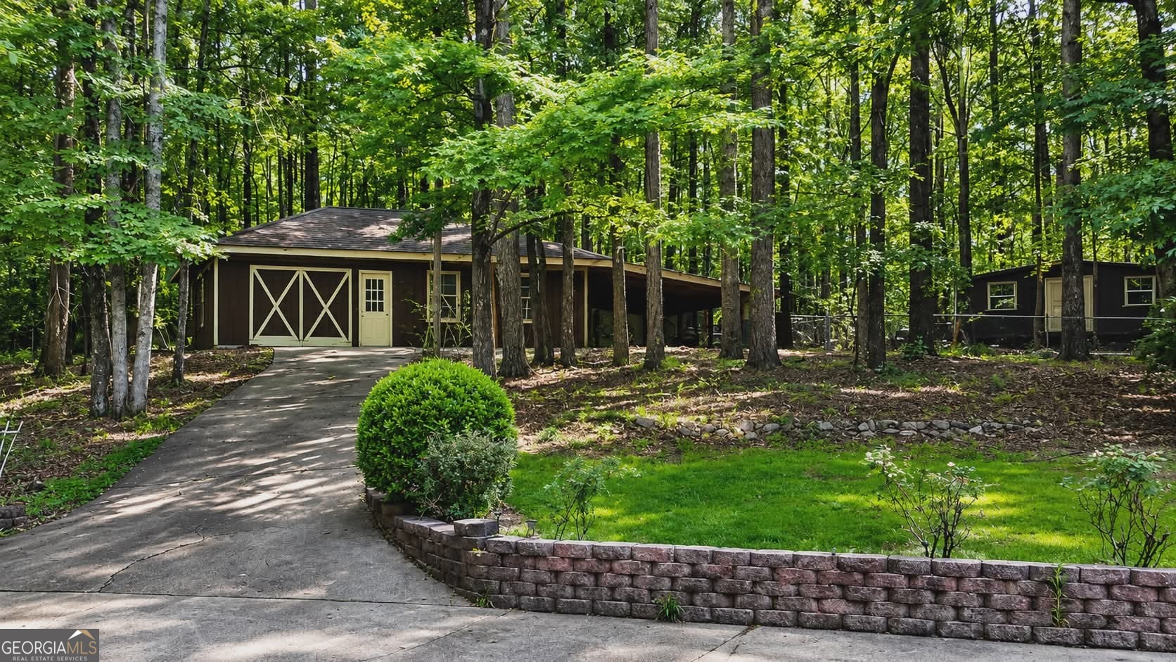 833 Mobley Bridge Road Hogansville, GA 30230 - Photo 2 of 14