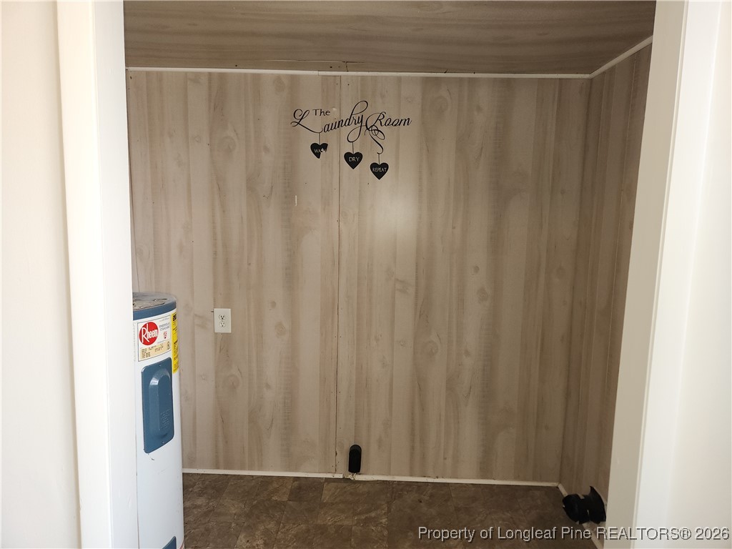 1031 Stamper Road Fayetteville, NC 28303 - Photo 5 of 11 Laundry