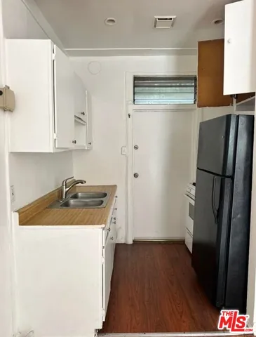 $2,498 | 101 Dudley Avenue, Unit C, Venice, CA 90291