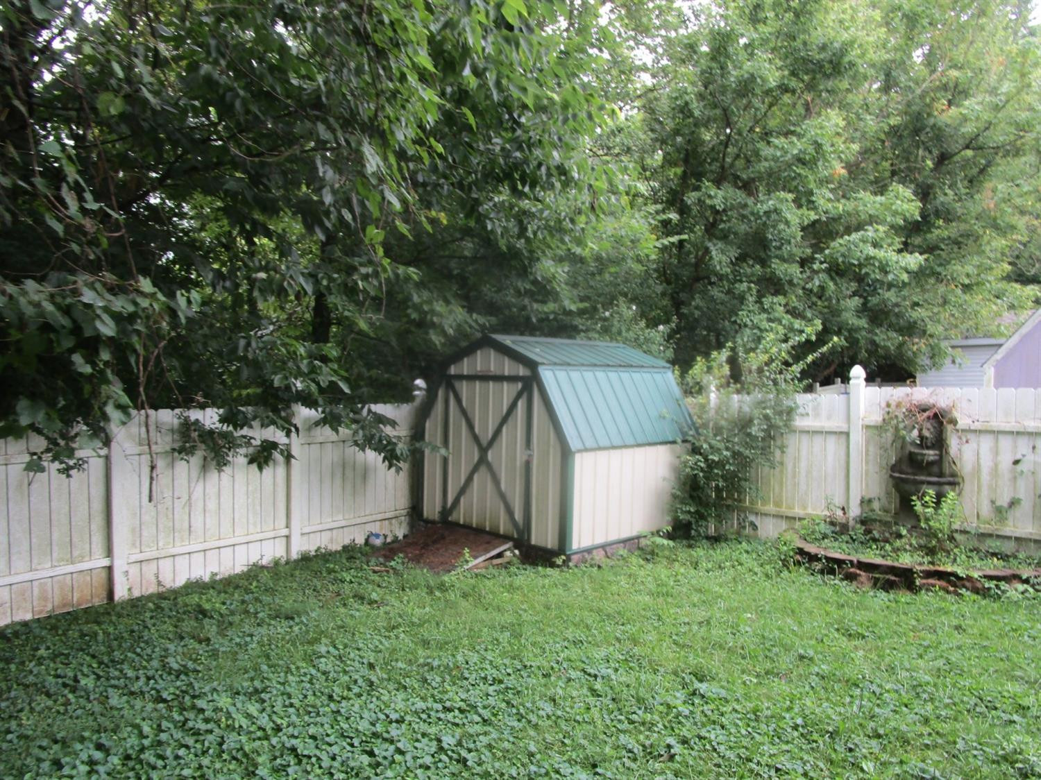 211 Locust Grove Road Winchester, KY 40391 - Photo 27 of 30 Photo 28