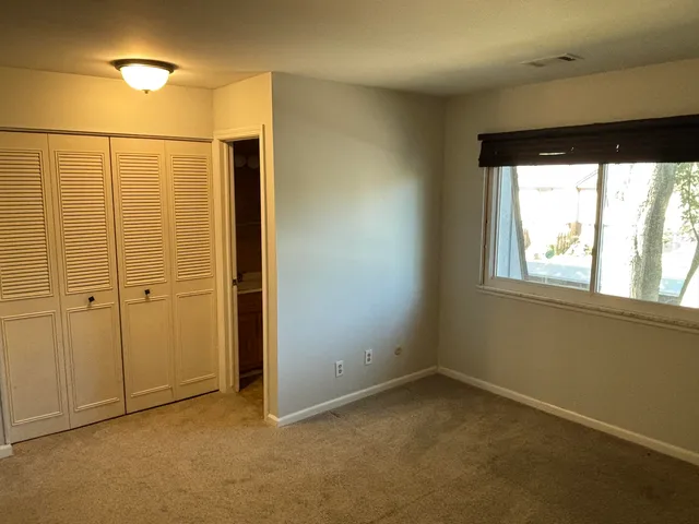 $79,000 | 203 Provincial Court, Unit 87, Saginaw, MI 48638