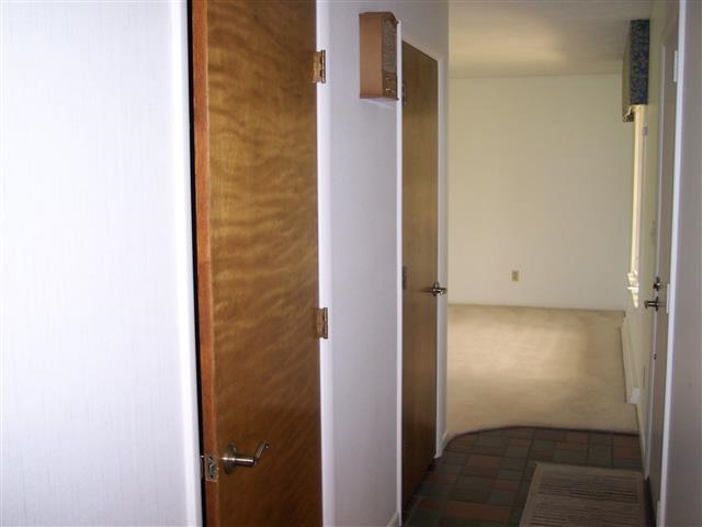 1215 South Zimmer Road Warsaw, IN 46580 - Photo 9 of 21 Gallery Image 9