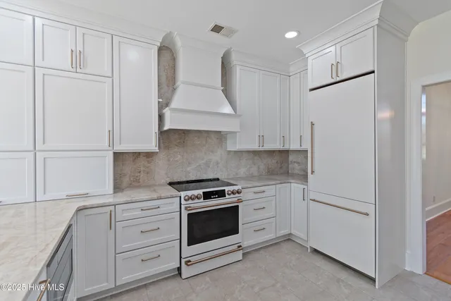 $759,000 | 191 South Middleton Drive Northwest, Calabash, NC 28467