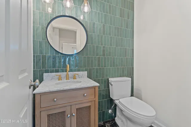 $759,000 | 191 South Middleton Drive Northwest, Calabash, NC 28467