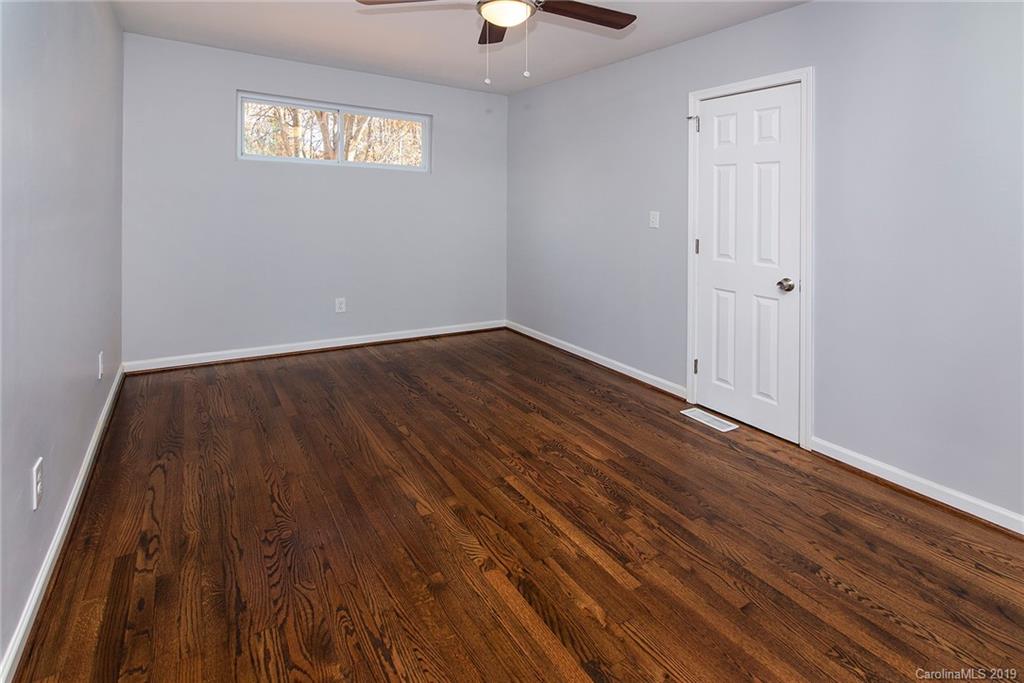 6230 Williams Road Charlotte, NC 28215 - Photo 13 of 22 Gallery Image 13