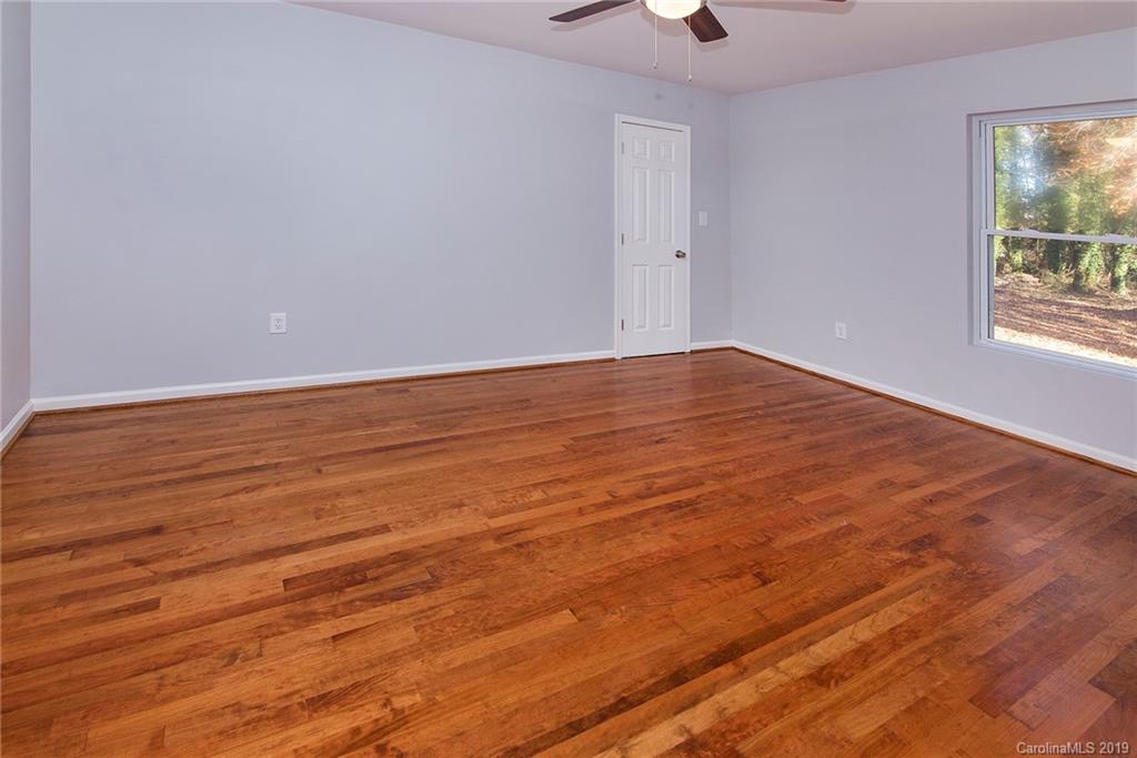 6230 Williams Road Charlotte, NC 28215 - Photo 16 of 22 Gallery Image 16