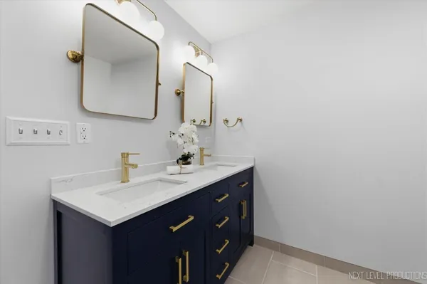 $2,650 | 1078 Park Hill Circle, Unit 1078, Aurora, IL 60502