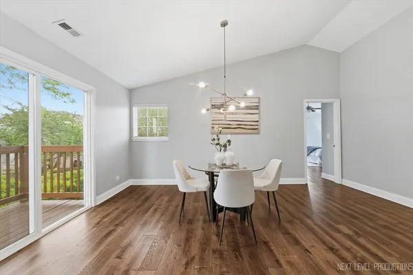$2,650 | 1078 Park Hill Circle, Unit 1078, Aurora, IL 60502
