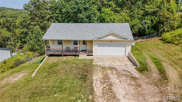 $218,000 | 13458 Toffee Lane, St. Robert, MO 65584