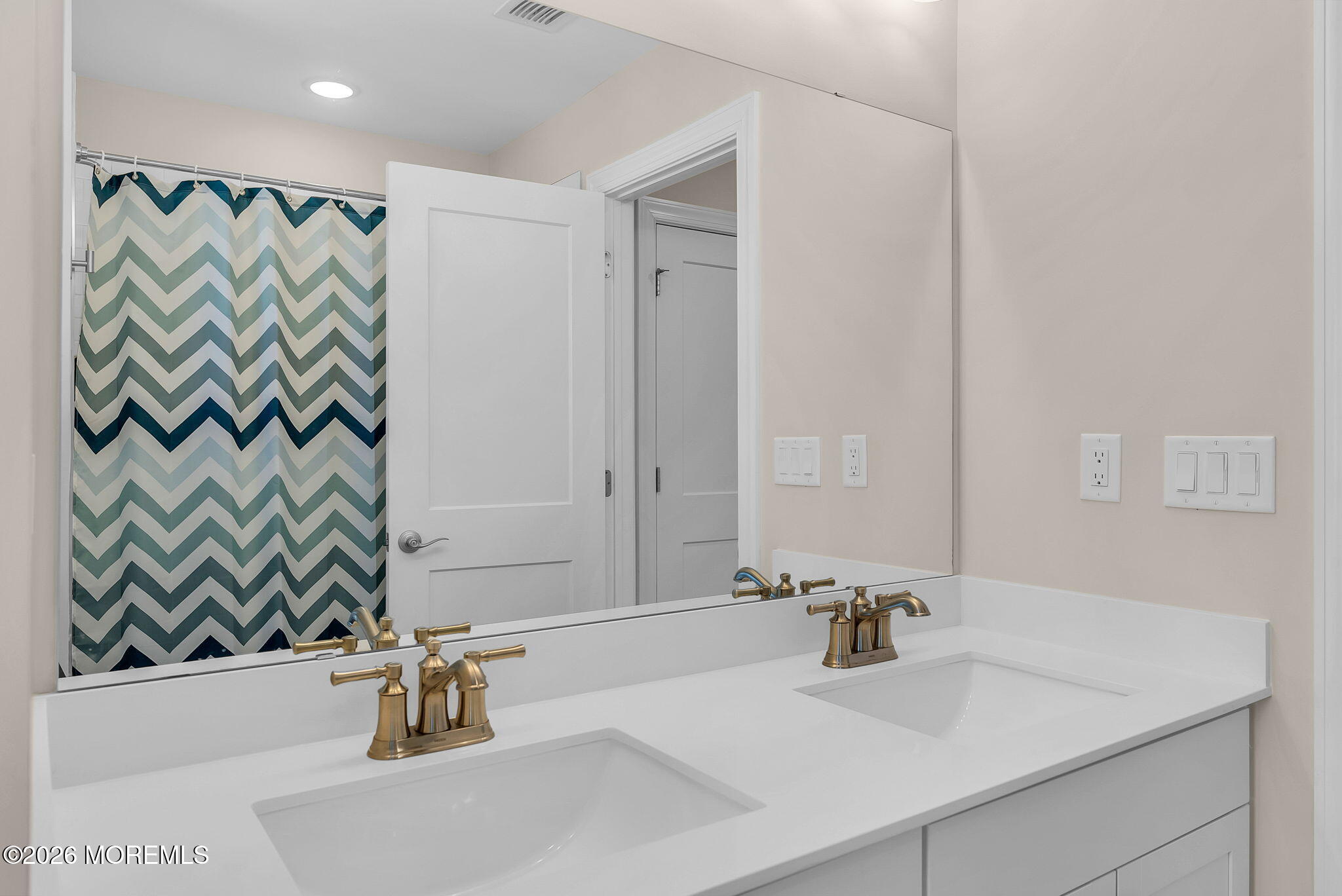 3009 Quail Rdg Boulevard Farmingdale, NJ 07727 - Photo 24 of 36 31-web-or-mls-DSC00961