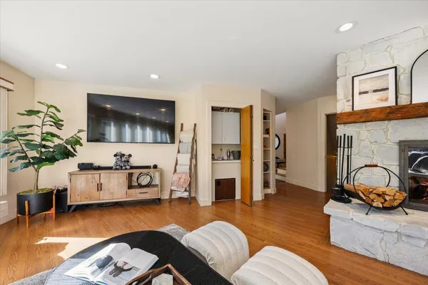 $1,450,000 | 5 Wildwood Lane, Scarborough, ME 04074