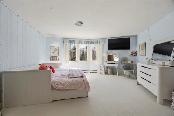 $1,450,000 | 5 Wildwood Lane, Scarborough, ME 04074