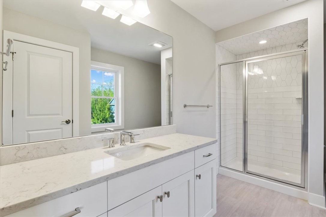 57 Coventry Ridge Pittsford, NY 14534 - Photo 22 of 37 Guest bath