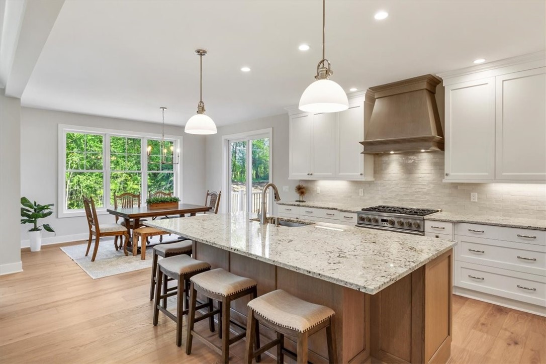 57 Coventry Ridge Pittsford, NY 14534 - Photo 4 of 37 Kitchen