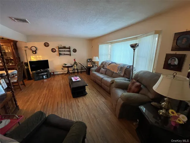 $699,990 | 1286 America Avenue, West Babylon, NY 11704