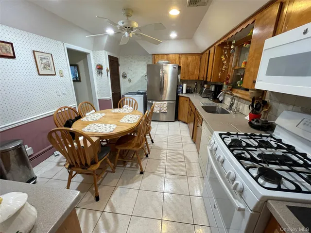 $699,990 | 1286 America Avenue, West Babylon, NY 11704