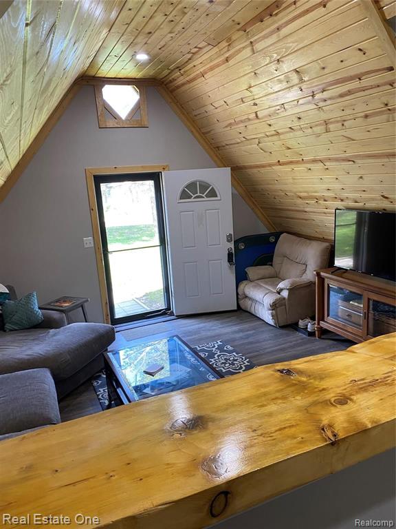 2462 Houser Road Holly, MI 48442 - Photo 10 of 52 Gallery Image 10