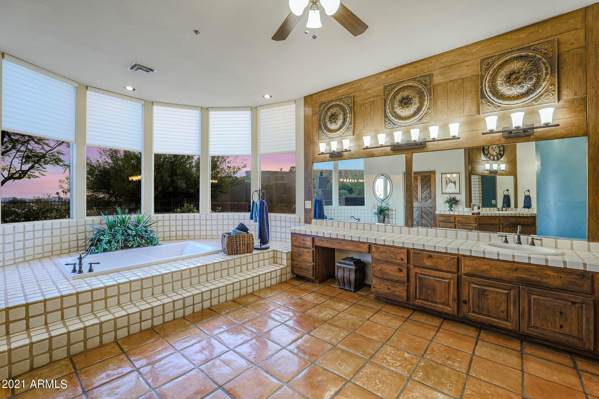 24200 North Alma School Road, Unit 49 Scottsdale, AZ 85255 - Photo 18 of 50 Master Bathroom
