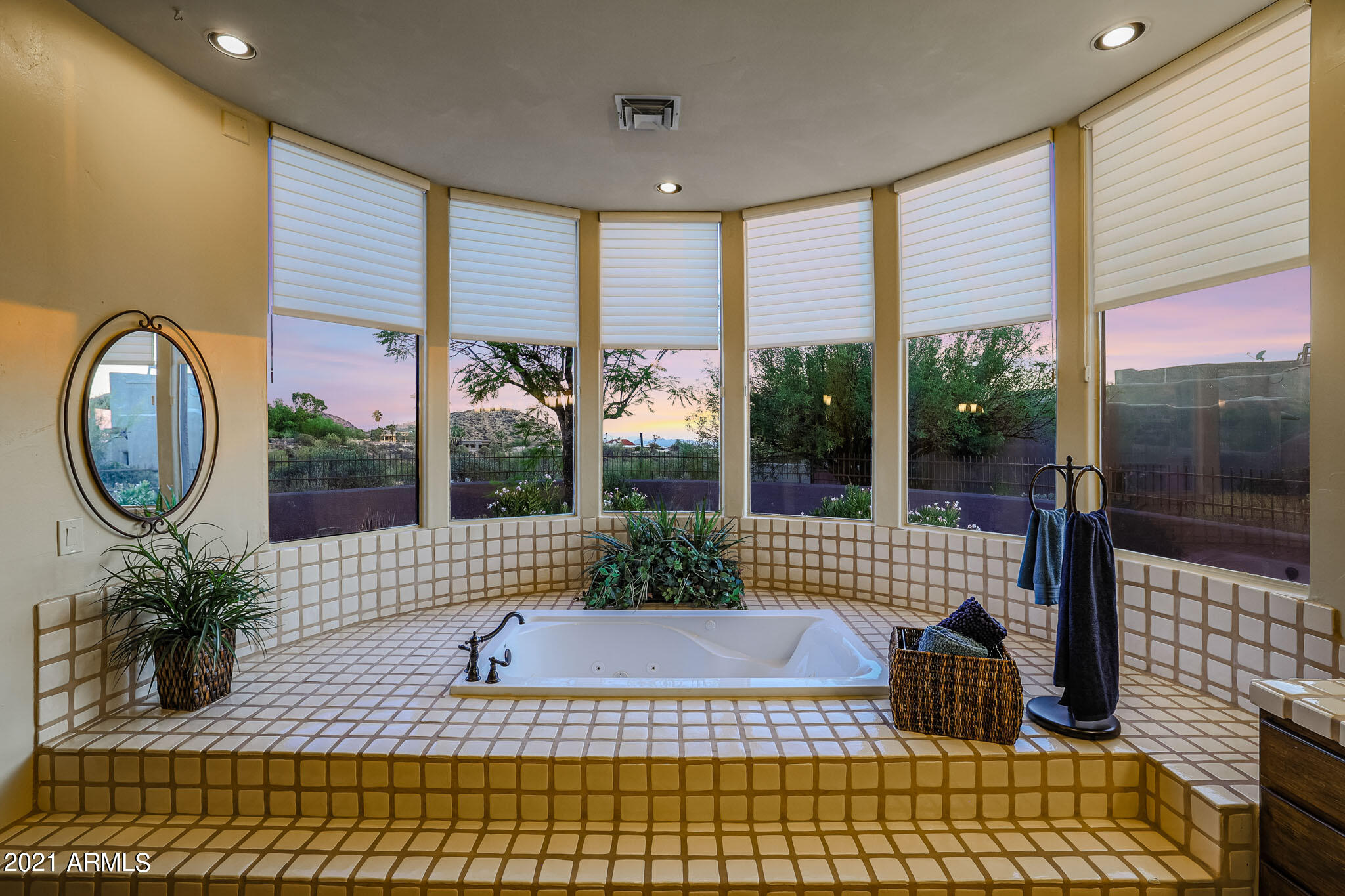 24200 North Alma School Road, Unit 49 Scottsdale, AZ 85255 - Photo 20 of 50 Master Bathroom