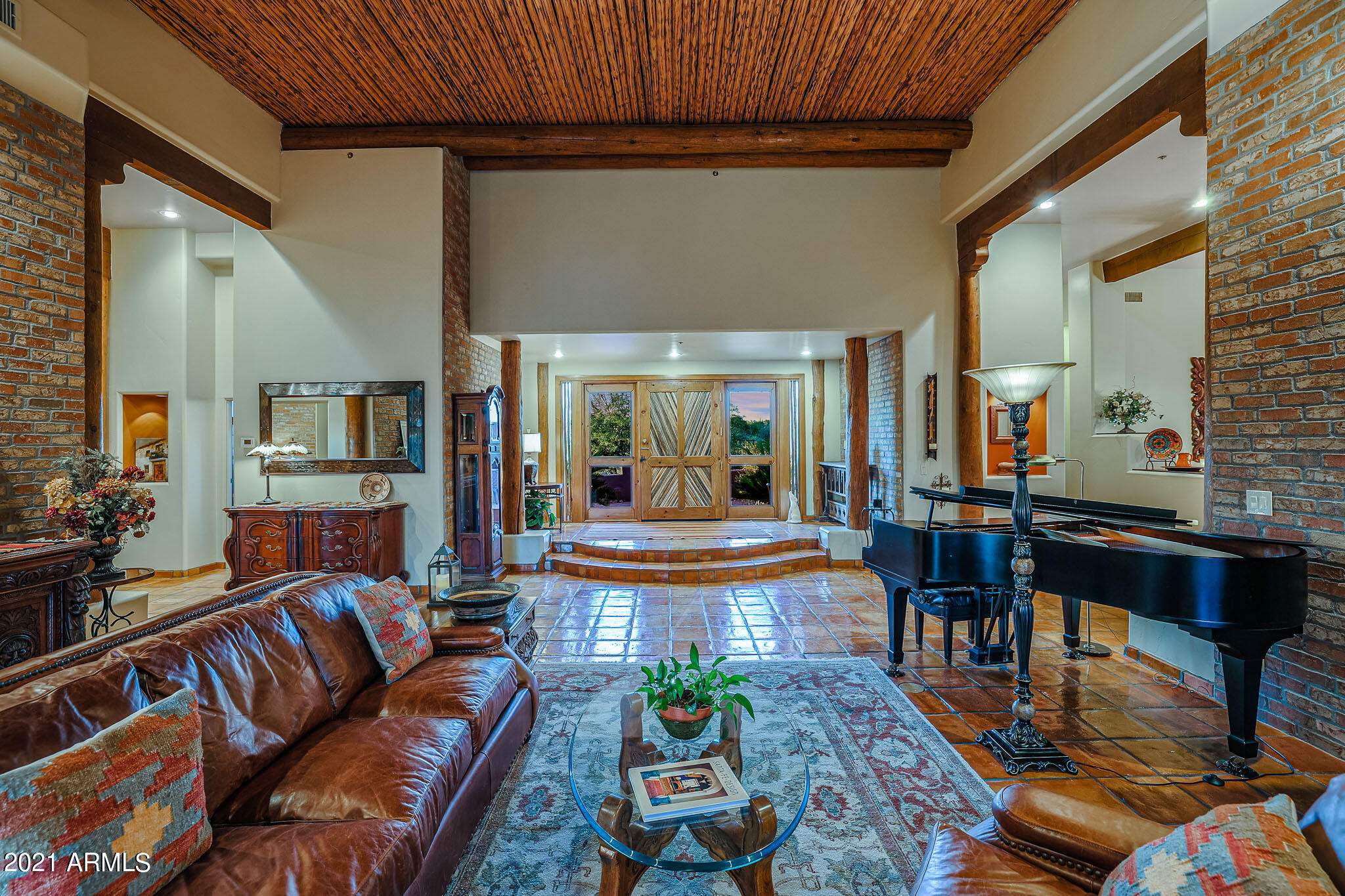 24200 North Alma School Road, Unit 49 Scottsdale, AZ 85255 - Photo 5 of 50 Great Room