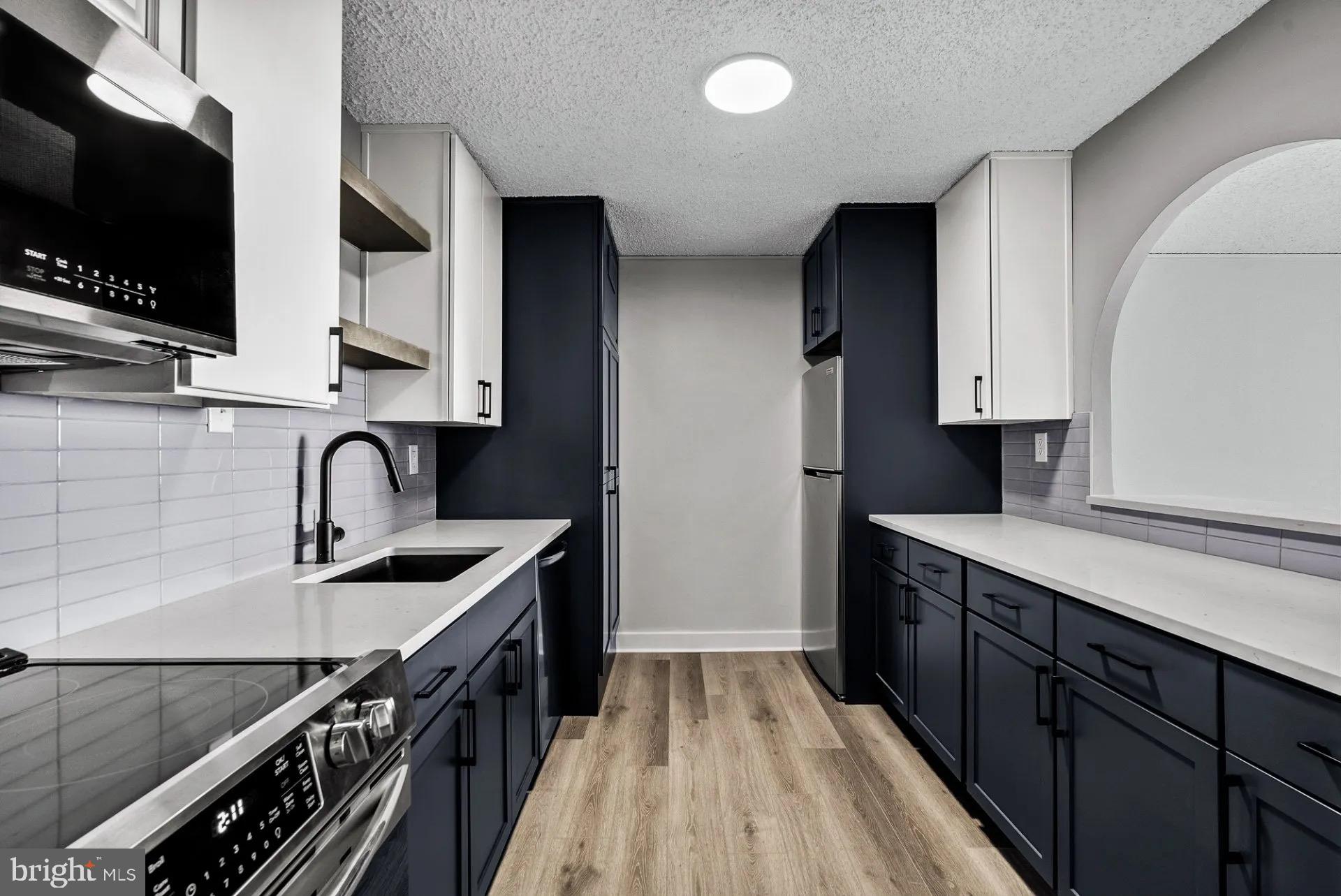 1500 Locust Street, Unit 2B2808 Philadelphia, PA 19102 - Photo 9 of 25