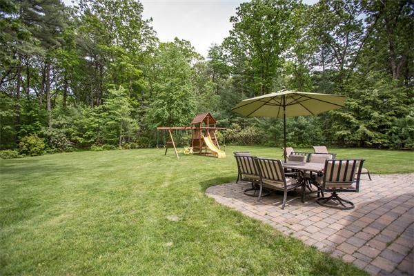 70 Claypit Hill Road Wayland, MA 01778 - Photo 3 of 16 Gallery Image 3