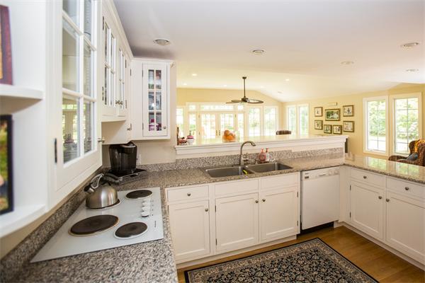 70 Claypit Hill Road Wayland, MA 01778 - Photo 5 of 16 Gallery Image 5