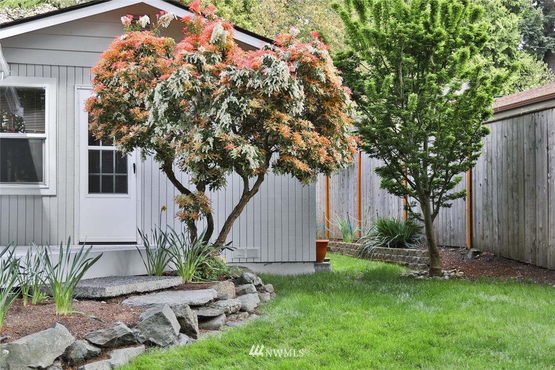 10417 Northeast 187th Street Bothell, WA 98011 - Photo 29 of 29 Gallery Image 29