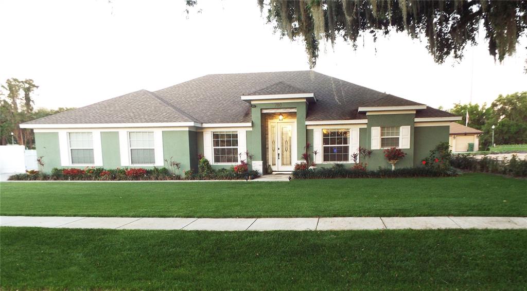 700 Oaks Shores Road Leesburg, FL 34748 - Photo 1 of 1 Gallery Image 1