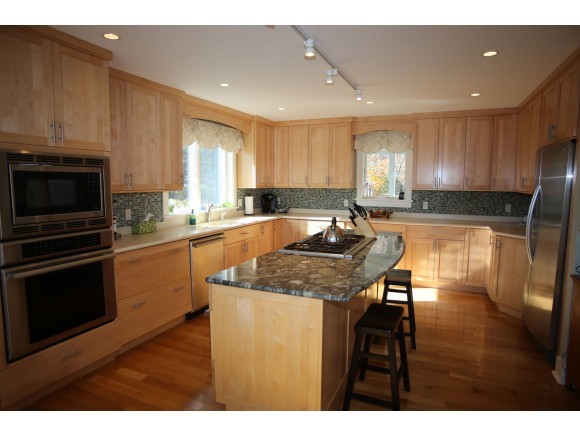39 Sargent Road New London, NH 03257 - Photo 8 of 24