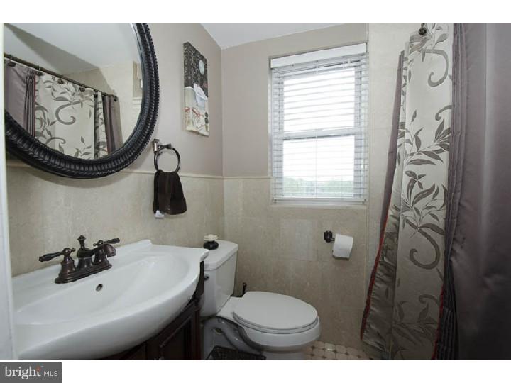 5301 Delmar Road Clifton Heights, PA 19018 - Photo 13 of 25 Gallery Image 13