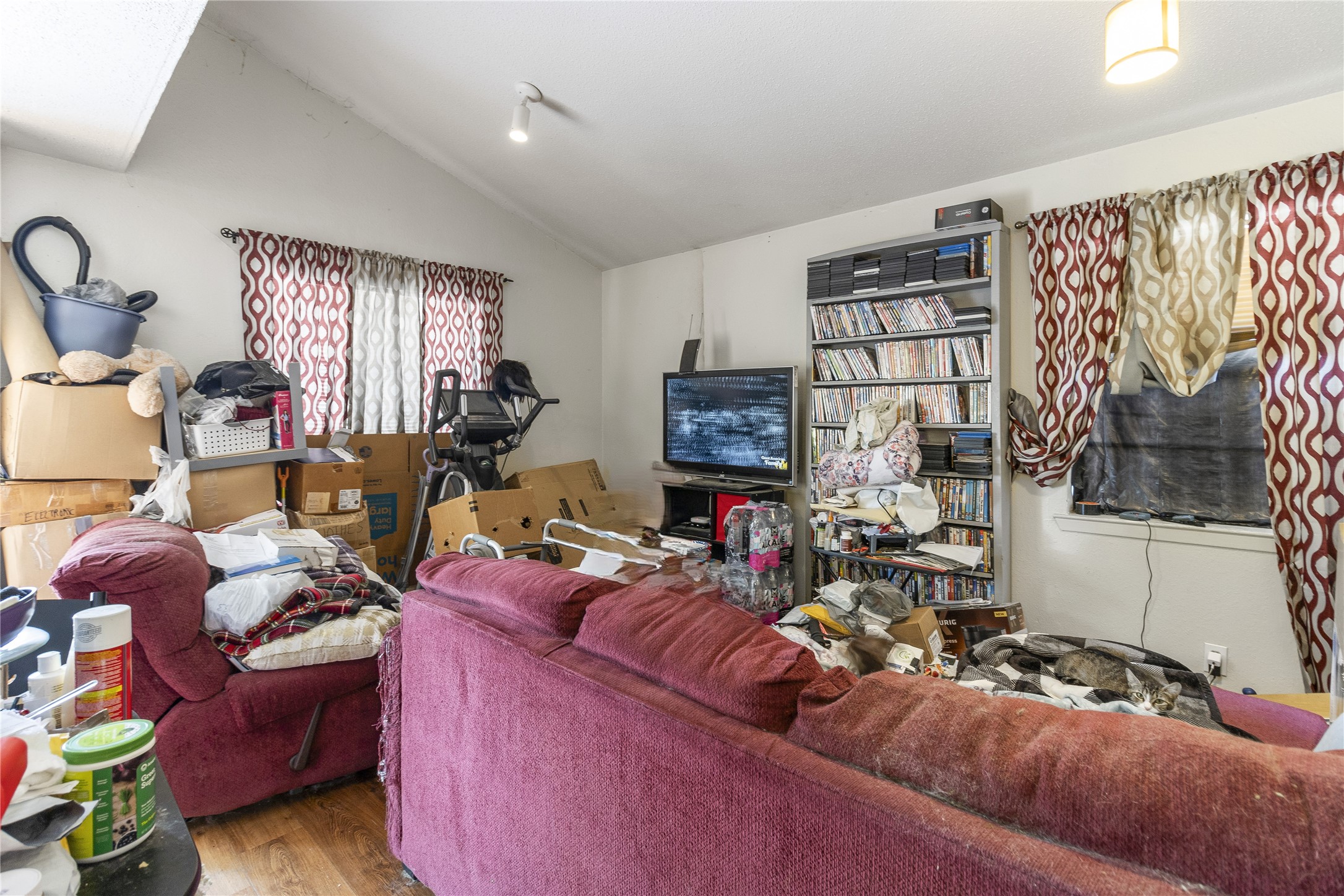 4121 Old Hearne Road Bryan, TX 77803 - Photo 13 of 14 a living room with furniture and a flat screen tv