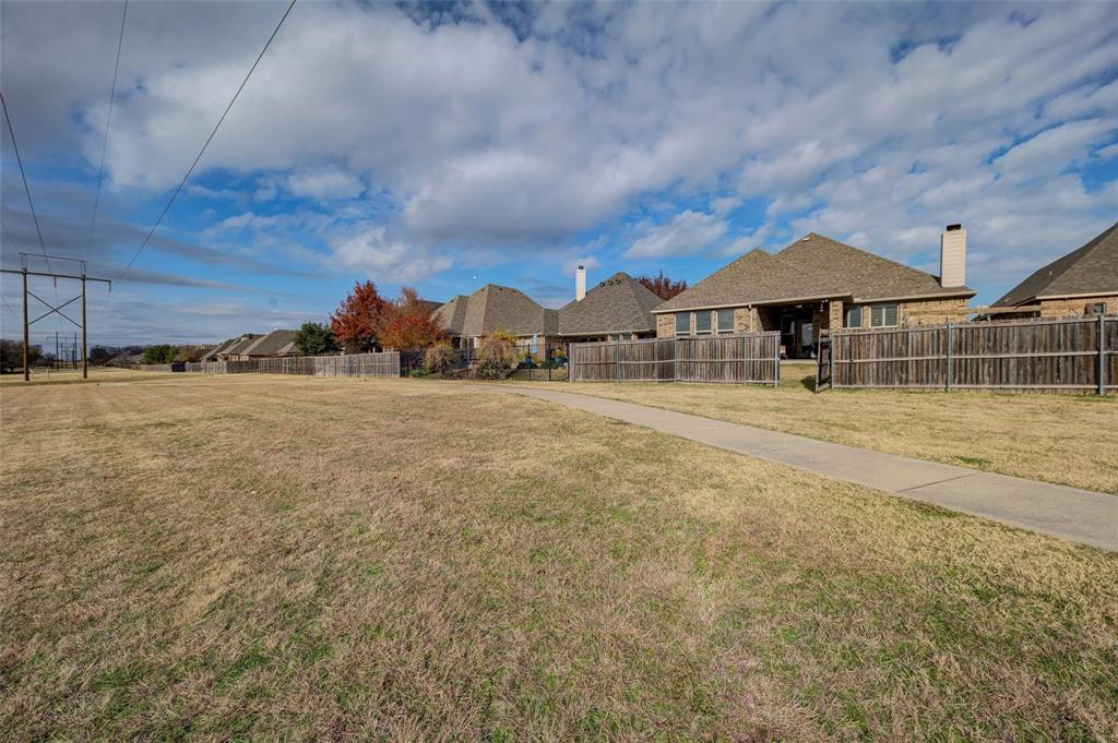 312 Spring Run Drive Decatur, TX 76234 - Photo 36 of 39