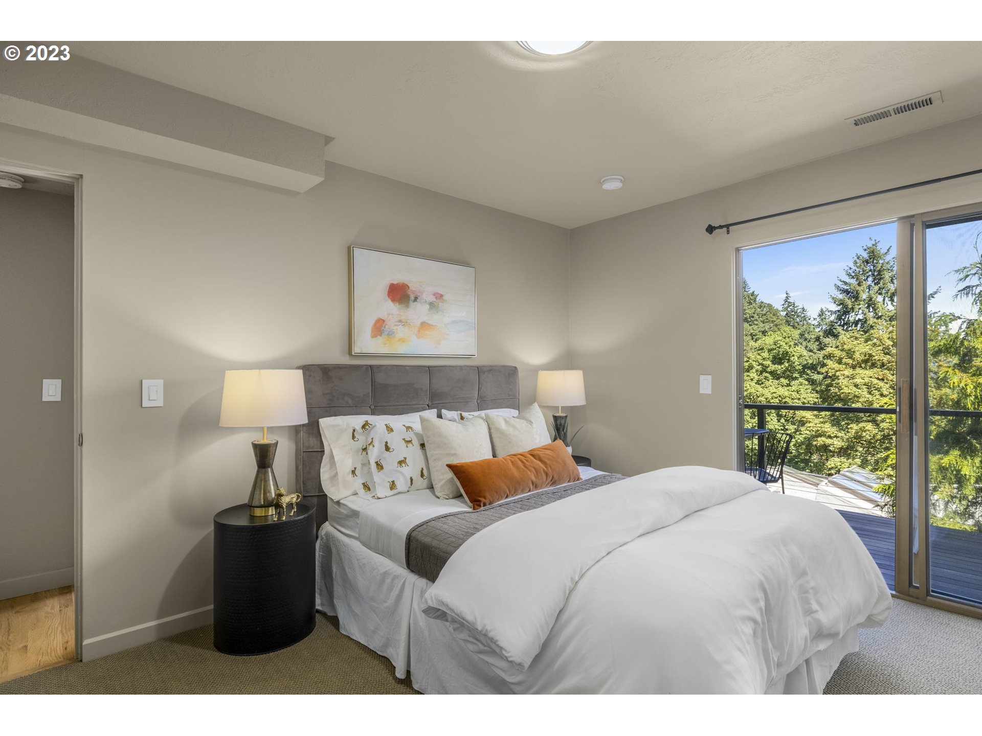 3986 Southwest Condor Avenue Portland, OR 97239 - Photo 41 of 48 Gallery Image 41