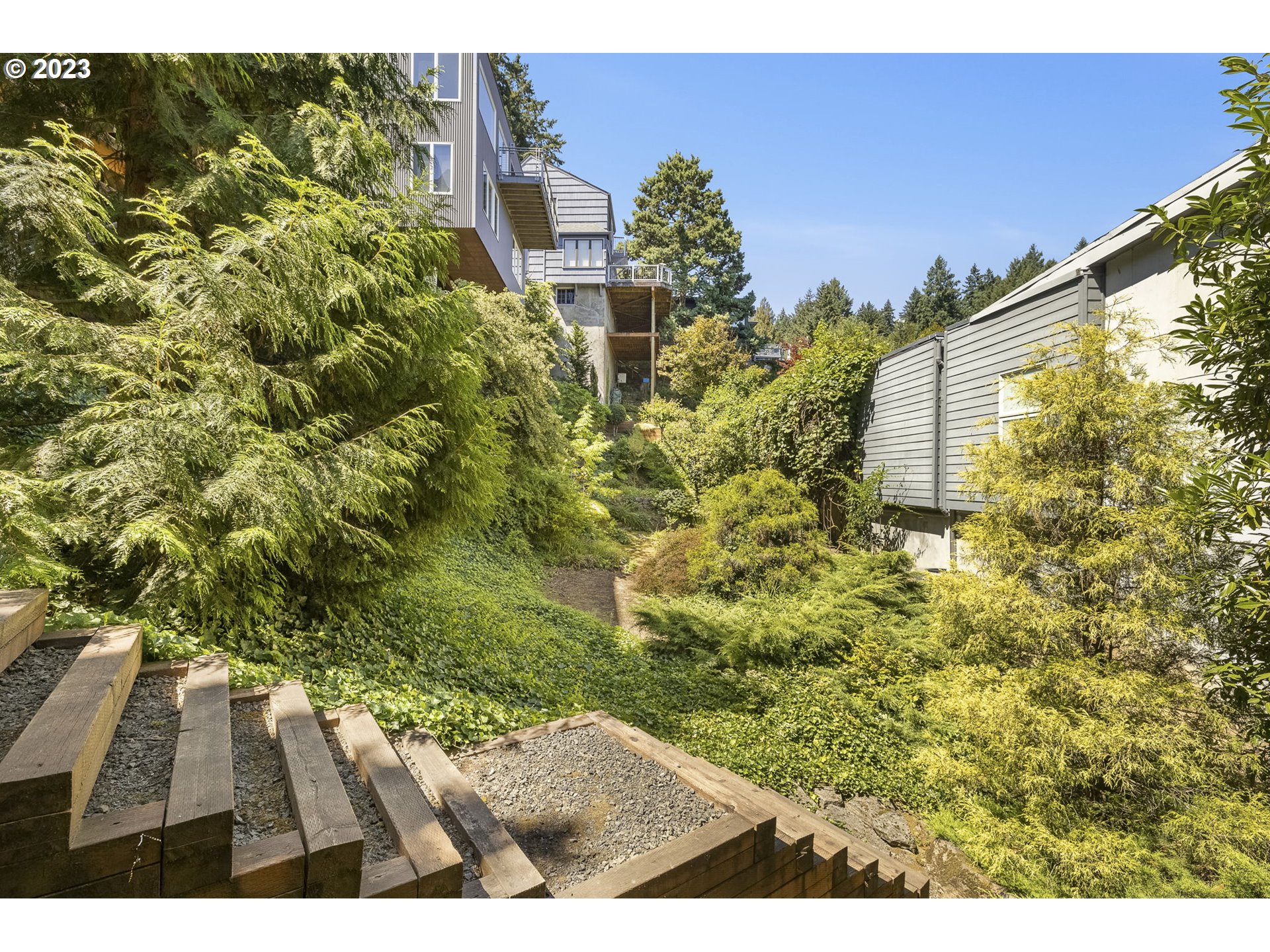 3986 Southwest Condor Avenue Portland, OR 97239 - Photo 48 of 48 Gallery Image 48