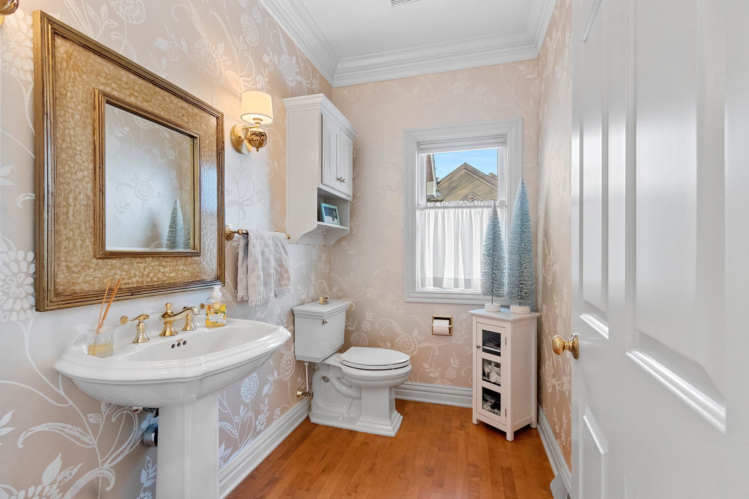 2355 Lost Dauphin Road De Pere, WI 54115 - Photo 13 of 51