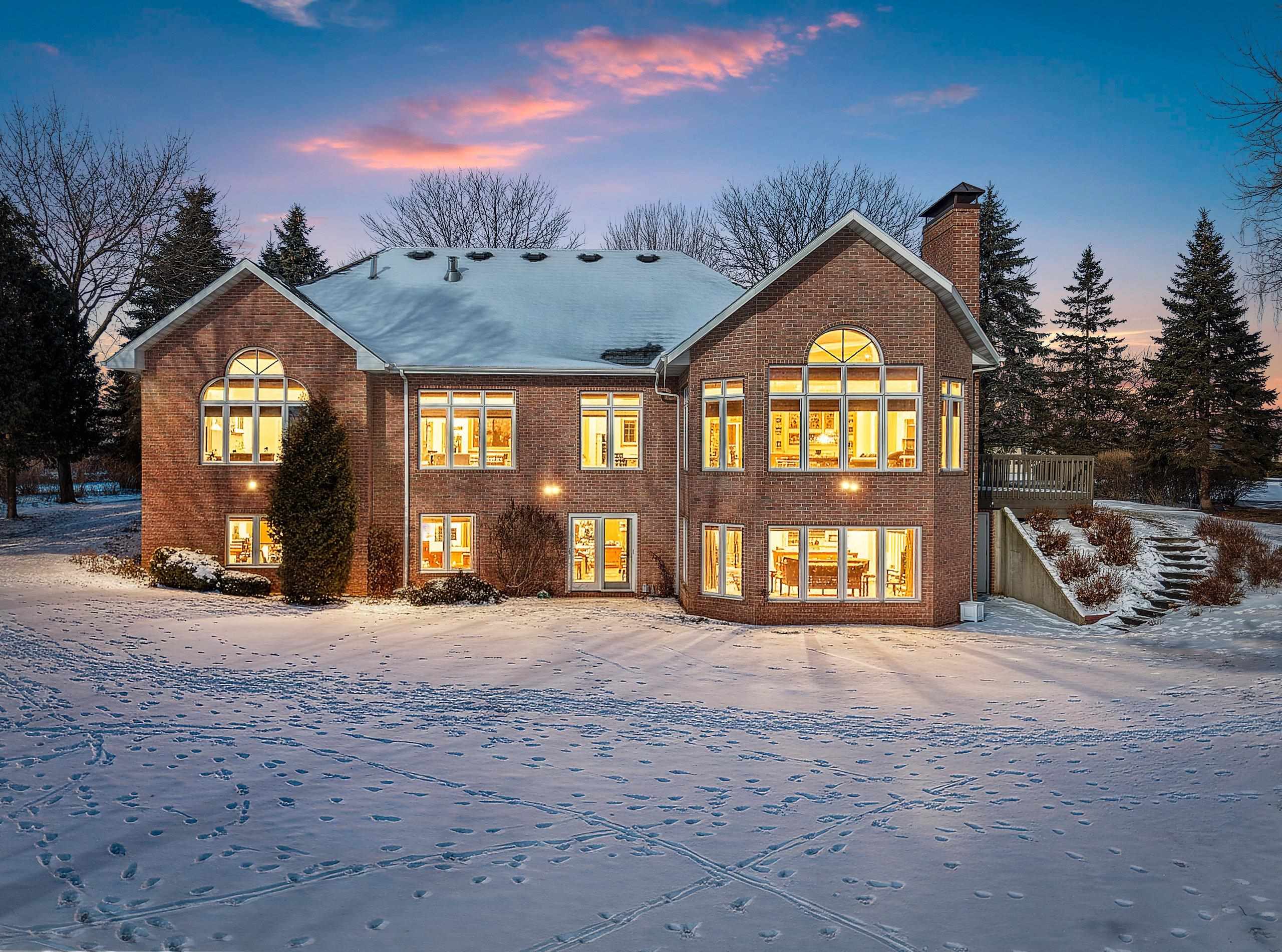 2355 Lost Dauphin Road De Pere, WI 54115 - Photo 2 of 51