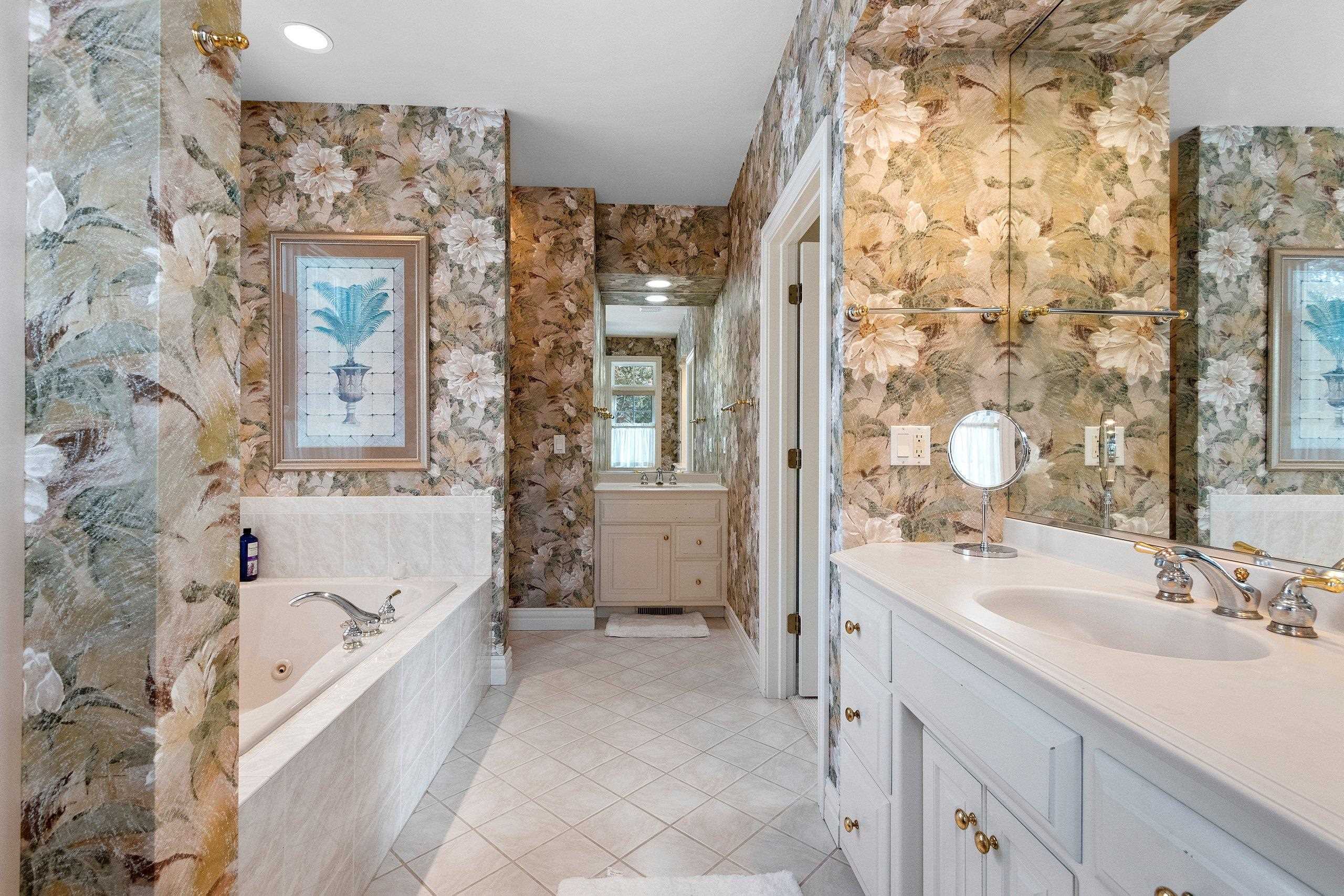 2355 Lost Dauphin Road De Pere, WI 54115 - Photo 21 of 51