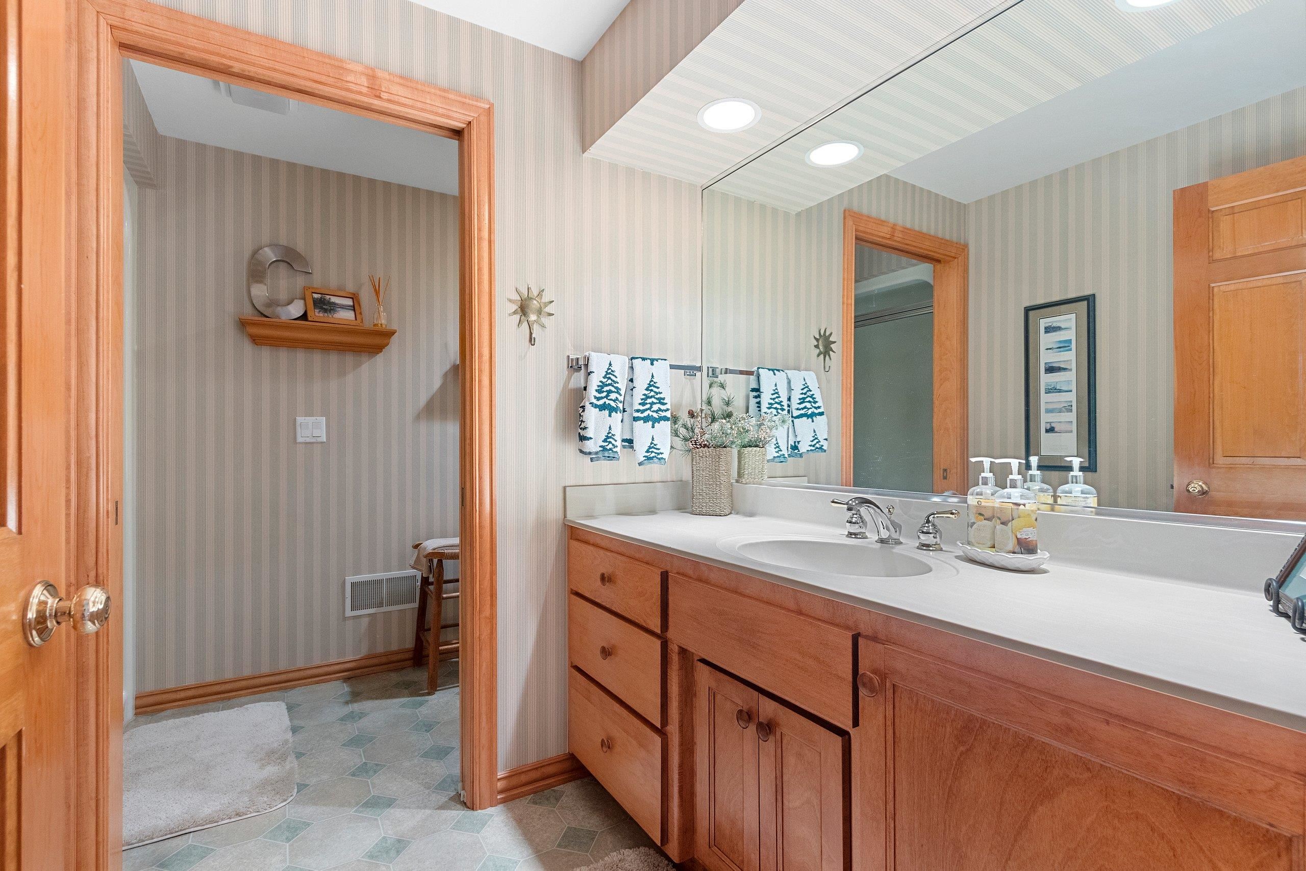 2355 Lost Dauphin Road De Pere, WI 54115 - Photo 32 of 51