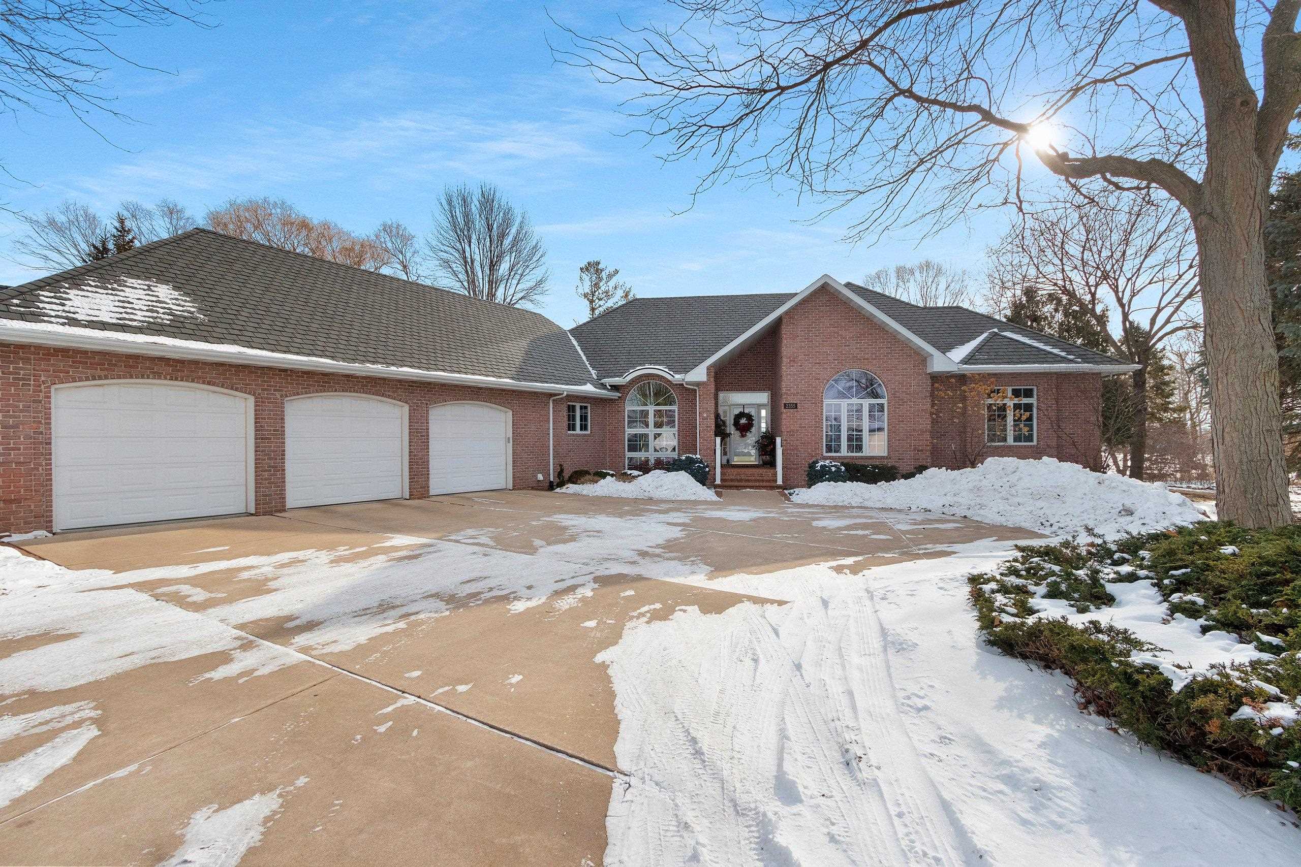 2355 Lost Dauphin Road De Pere, WI 54115 - Photo 44 of 51