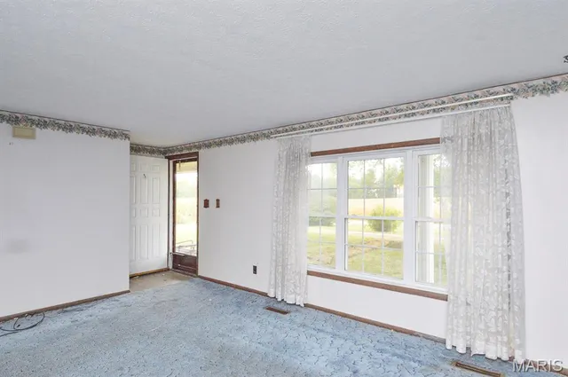 $70,000 | 5451 Club Congress Road, Waterloo, IL 62298