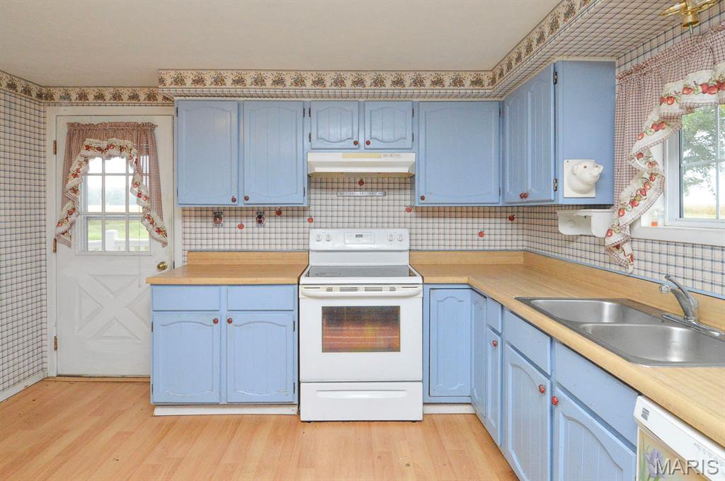 5451 Club Congress Road Waterloo, IL 62298 - Photo 16 of 40