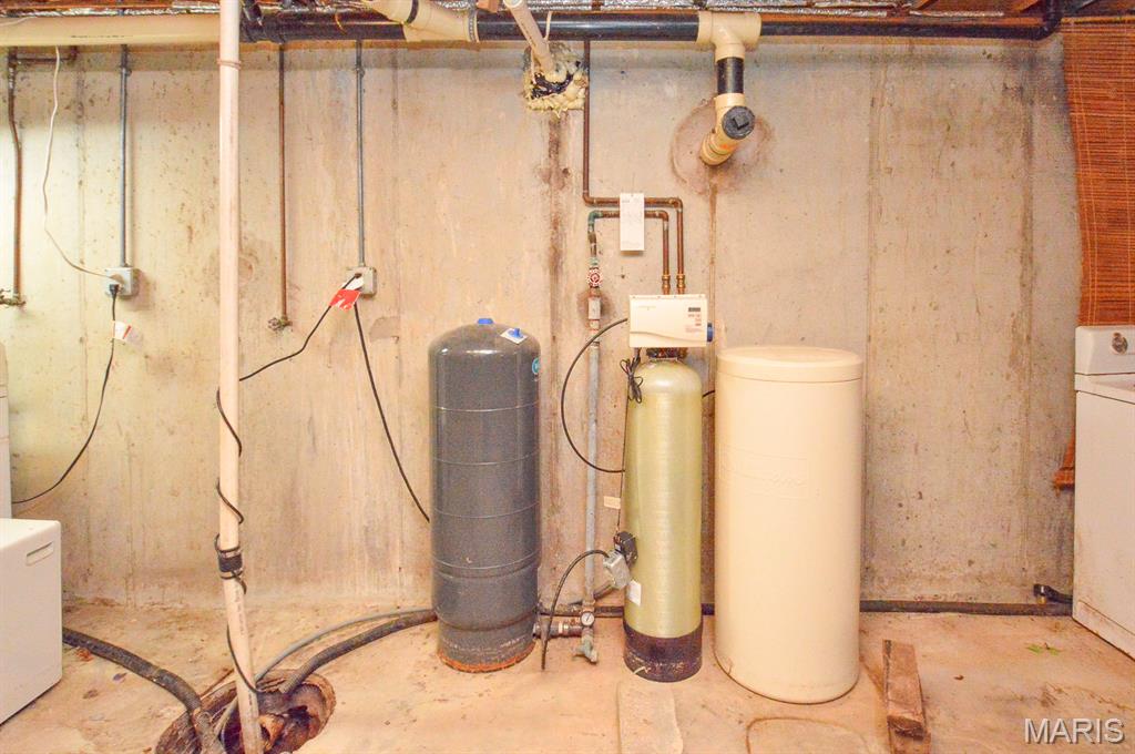 5451 Club Congress Road Waterloo, IL 62298 - Photo 32 of 40