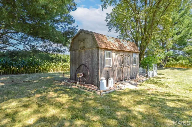 $70,000 | 5451 Club Congress Road, Waterloo, IL 62298