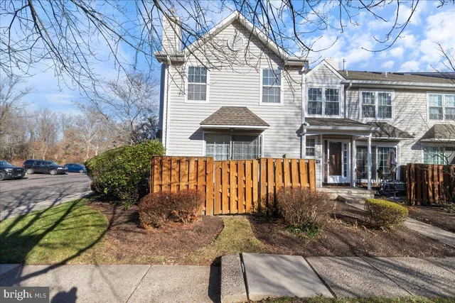 $2,800 | 8708 Spruce Mill Drive, Unit 632, Yardley, PA 19067